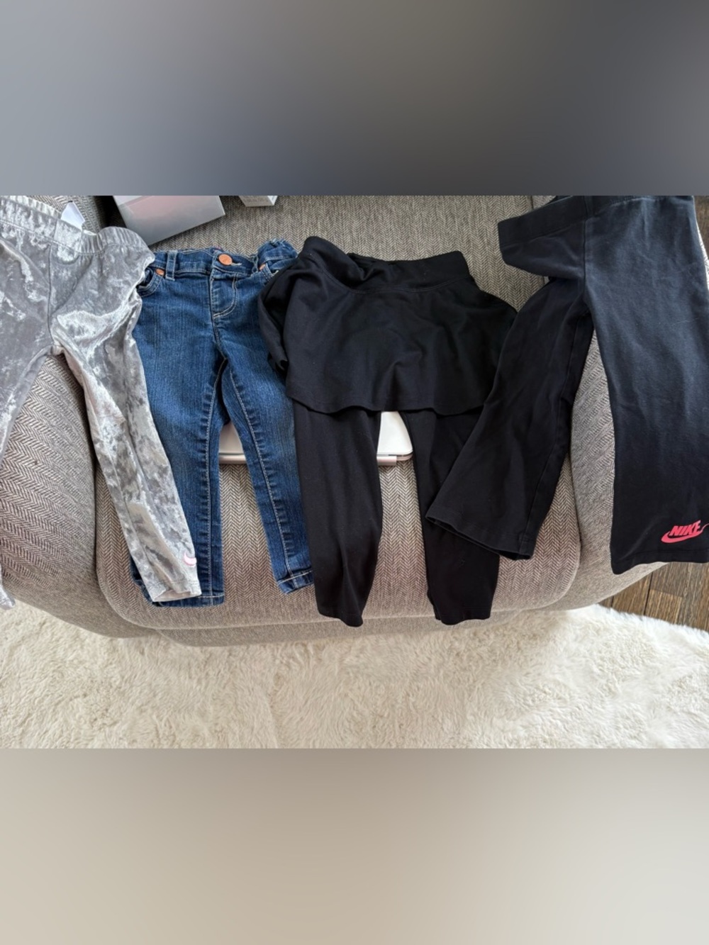 Nike & under armor Girls pants bundle
